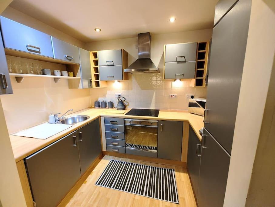 Cosy Central Modern Apartment Nantwich Buitenkant foto