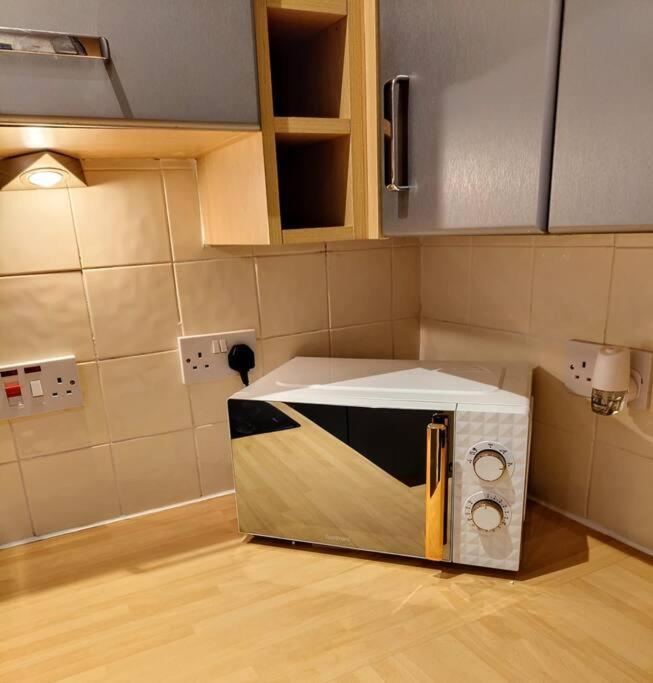 Cosy Central Modern Apartment Nantwich Buitenkant foto