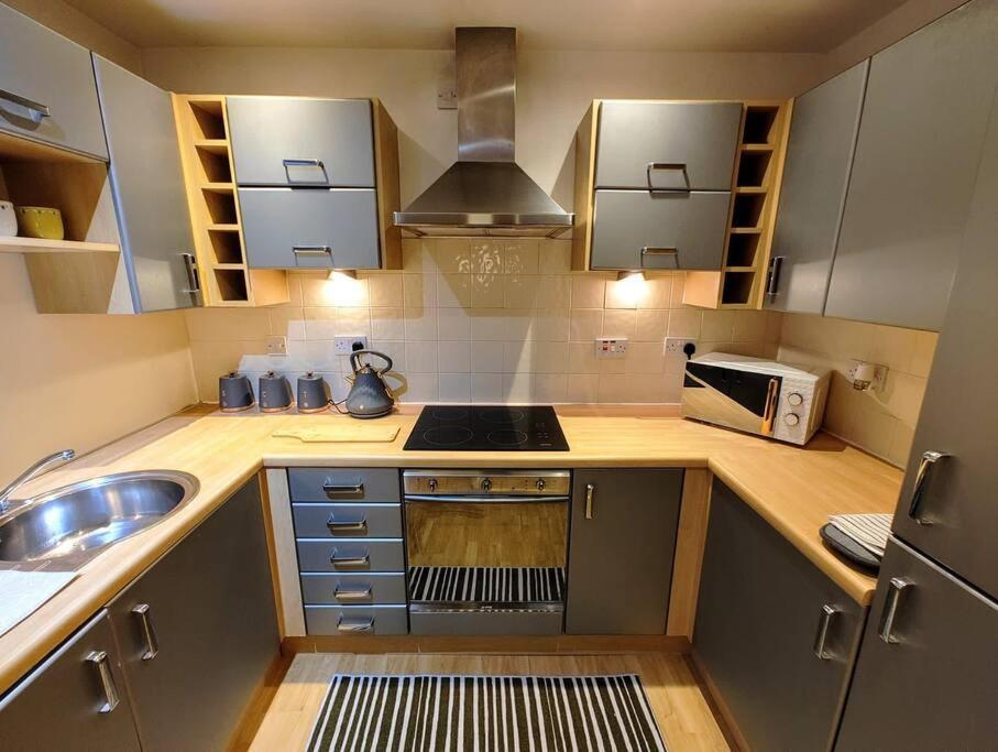 Cosy Central Modern Apartment Nantwich Buitenkant foto